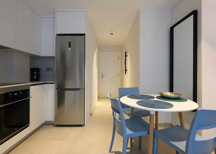 Canteras Urban Aparthotel