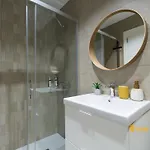 Ξενοδοχείο με διαμερίσματα Living Canteras Homes - Marea Flats 3*
