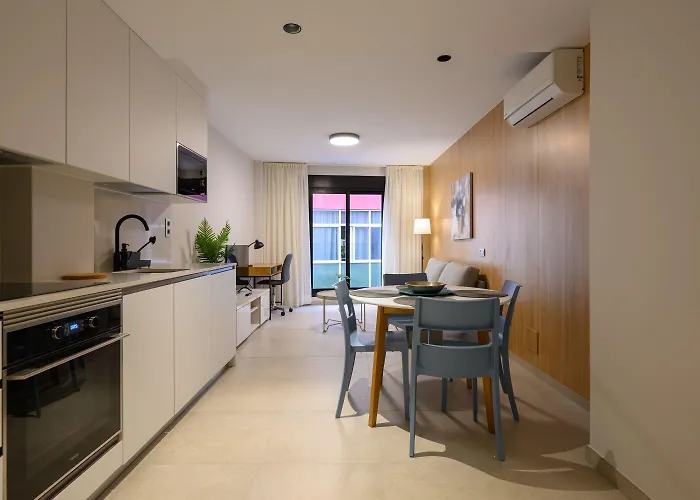 Aparthotel Canteras Urban 3*