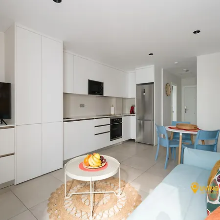 Ξενοδοχείο με διαμερίσματα Living Canteras Homes - Marea Flats